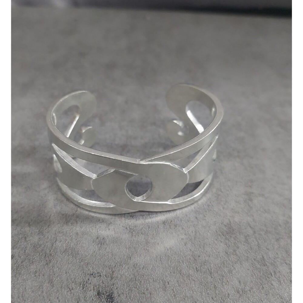 Winterthur Cuff Bracelet Modernist Silver